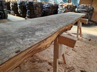 Vom Rohholz zur Bank....